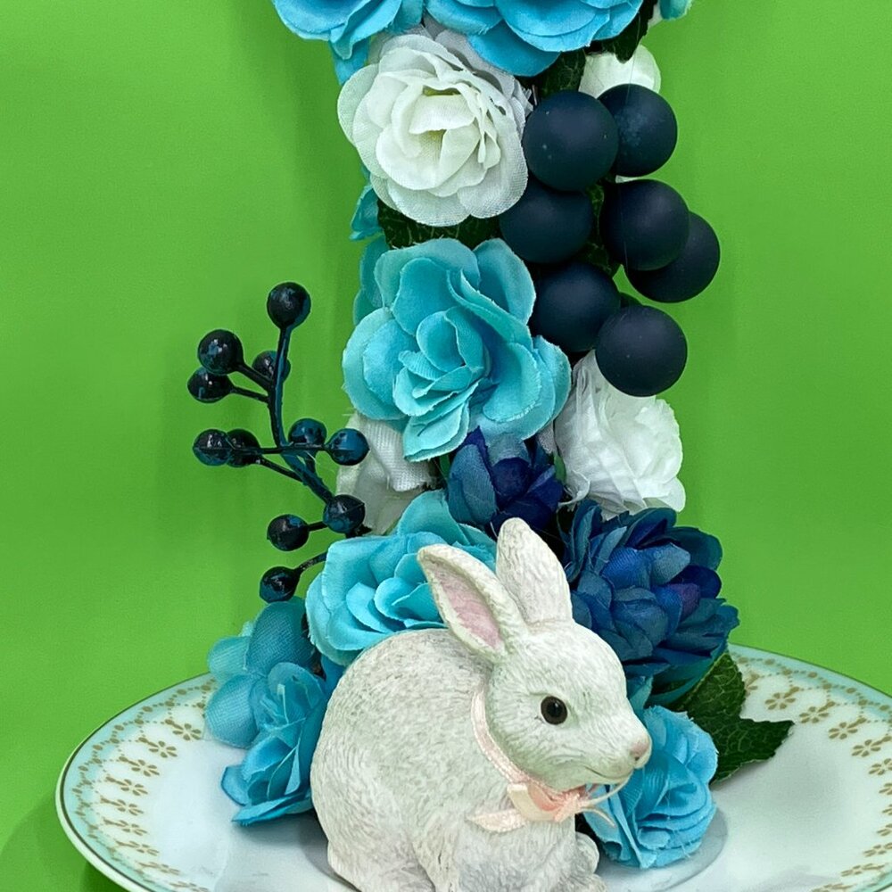 Easter Bunny Floating Teacup Centerpiece - Picture 4 of 5